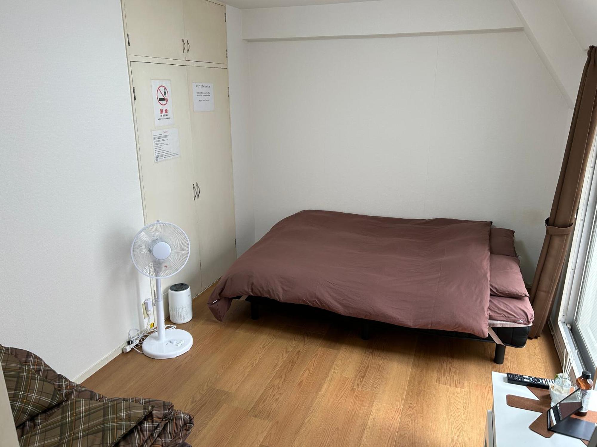 Guest House Zwell Hakata Ohori Park ฟูกุโอกะ ภายนอก รูปภาพ