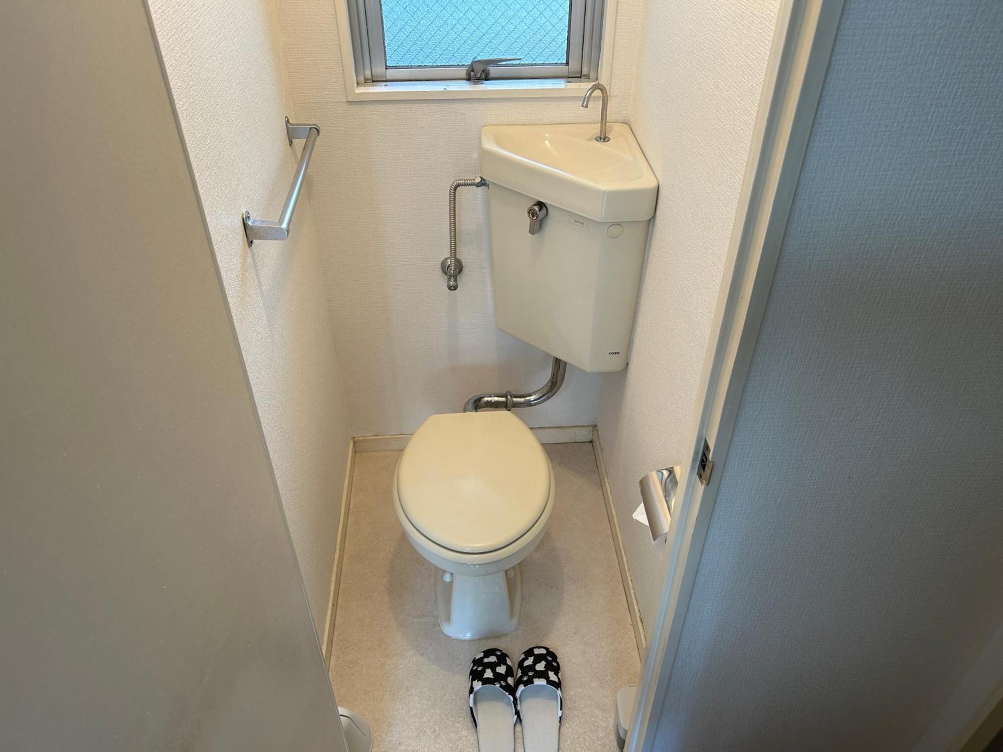 Guest House Zwell Hakata Ohori Park ฟูกุโอกะ ภายนอก รูปภาพ