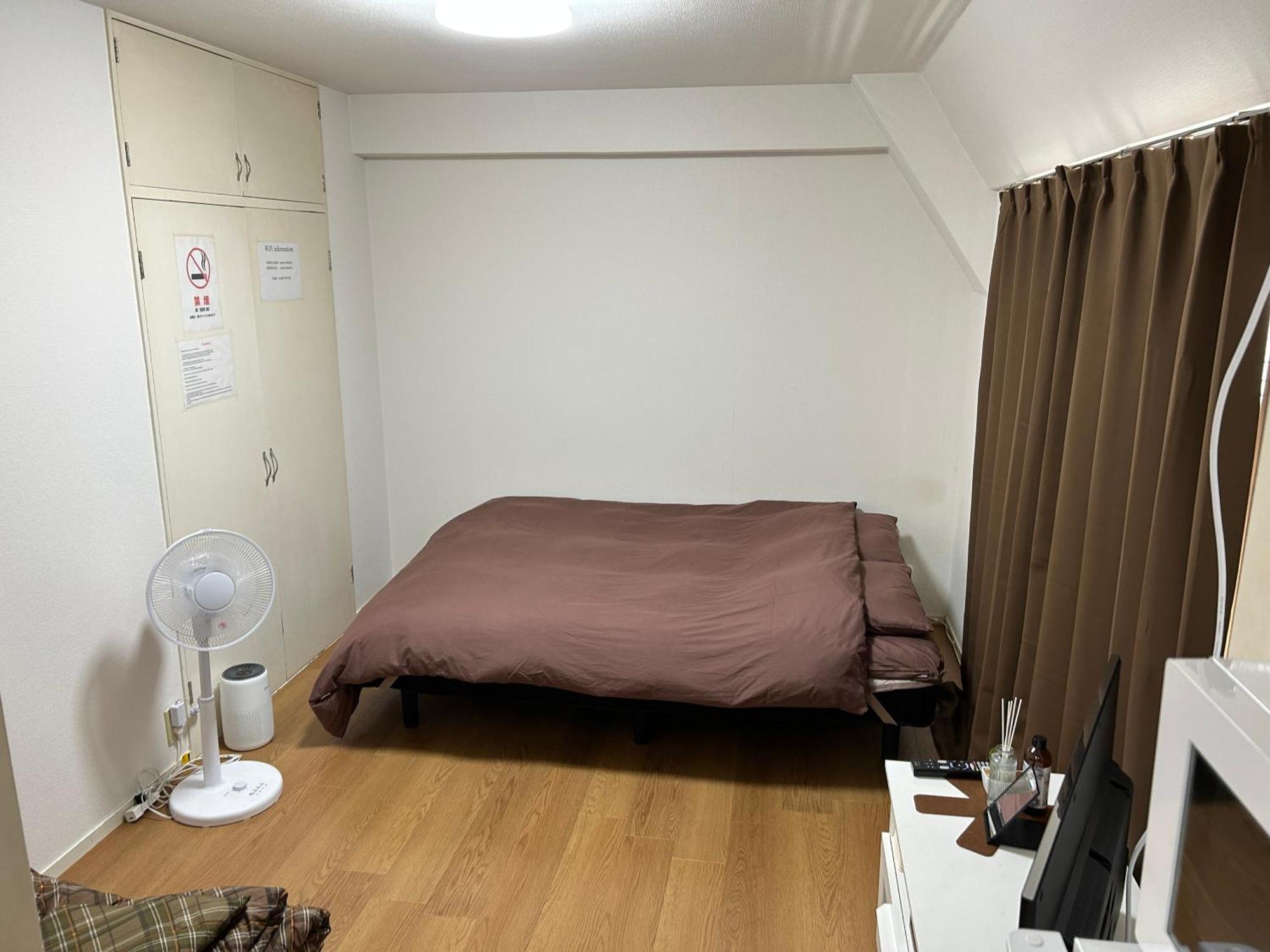 Guest House Zwell Hakata Ohori Park ฟูกุโอกะ ภายนอก รูปภาพ