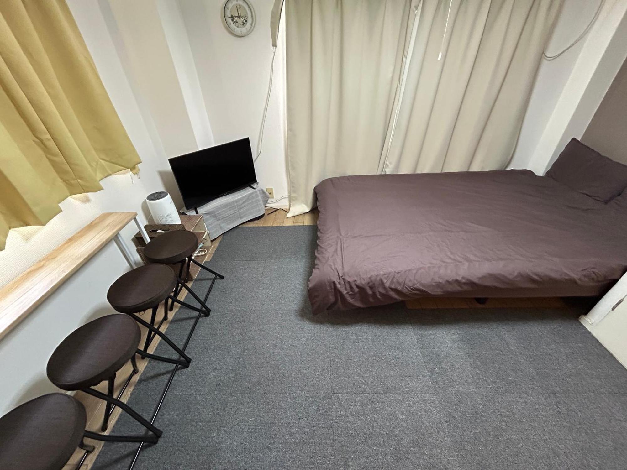Guest House Zwell Hakata Ohori Park ฟูกุโอกะ ภายนอก รูปภาพ